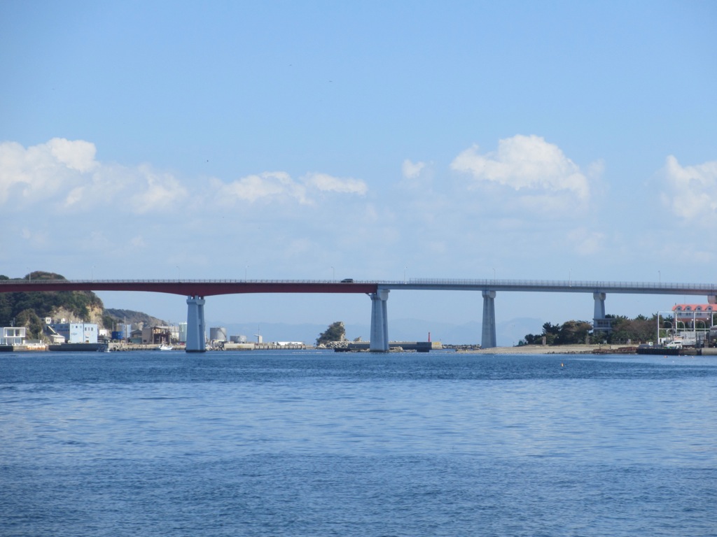 城ヶ島 剱崎 Chestnut Mare 城ヶ島 剱崎 Chestnut Mare